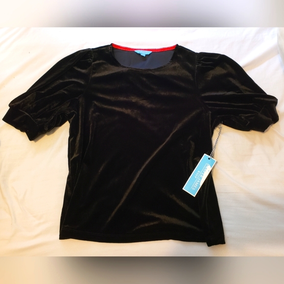 Draper James Tops - Women's DRAPER JAMES RSVP™ Elbow Sleeve Velvet Top